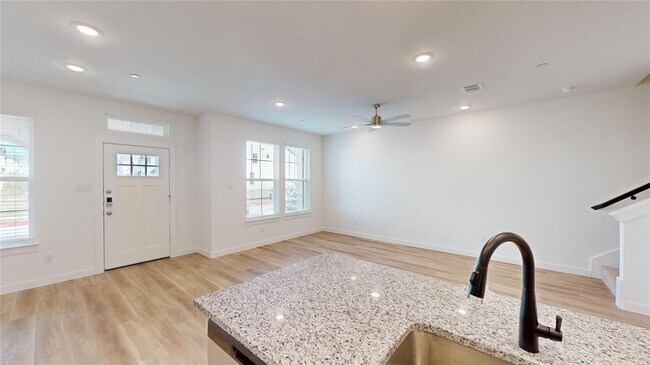 Building Photo - 2903 Parks Mccoy Ln