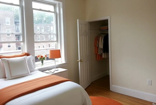 Building Photo - 62 Egmont St