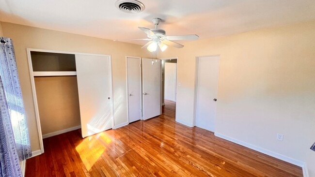 Building Photo - Charming 2-Bed Retreat in the Heart of Mount Dora! PRIME LOCATION! DONT MISS OUT!