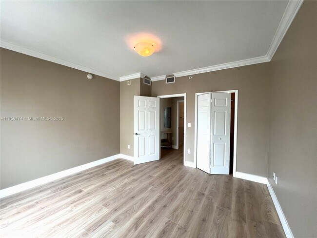 Building Photo - 7266 SW 88th St