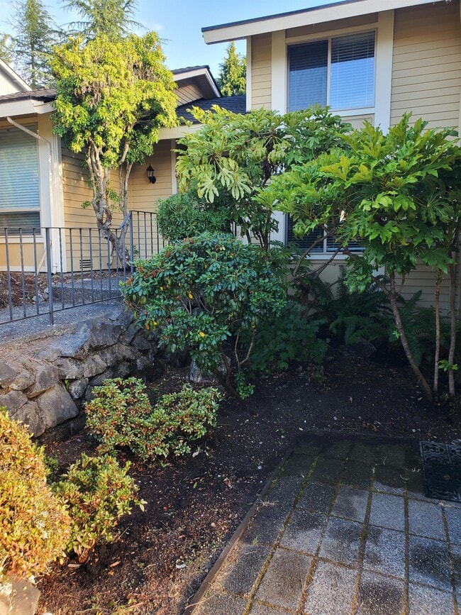 Building Photo - 15739 SE 175th Pl