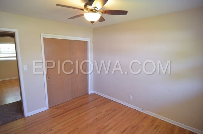 Building Photo - 3040 3rd Ave