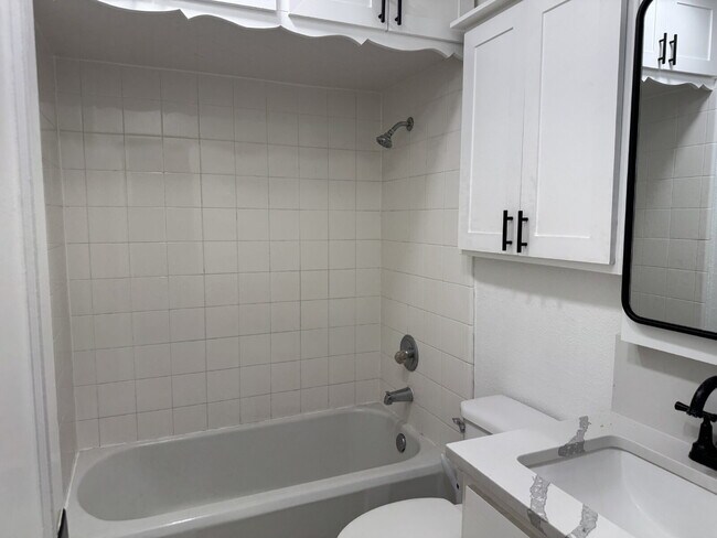 Building Photo - "Charming 4-Bed Lubbock Retreat: Granite Kitchen, Hardwood Elegance & Cozy Fireplace!"