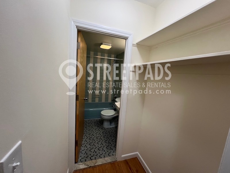 Building Photo - 2018 Commonwealth Avenue