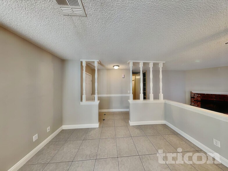 Building Photo - 271 Princess Ann Ct