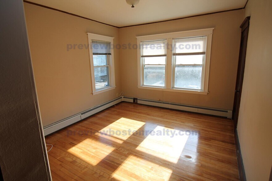 Building Photo - 151 Tremont St