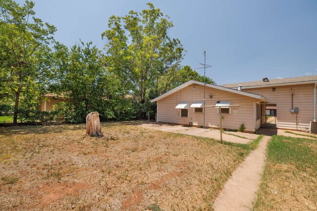 Building Photo - For Lease