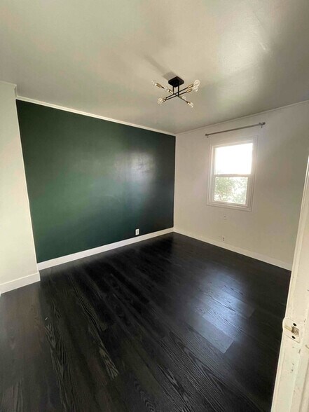 Building Photo - 278 E 1300 S