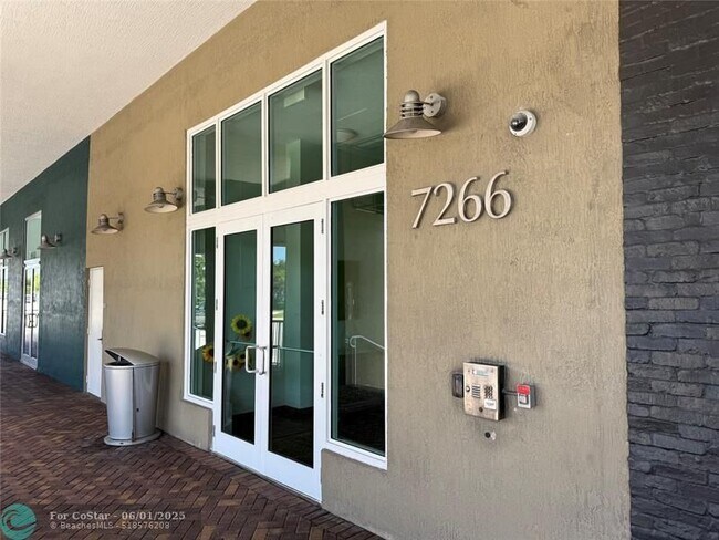 Building Photo - 7266 SW 88th St