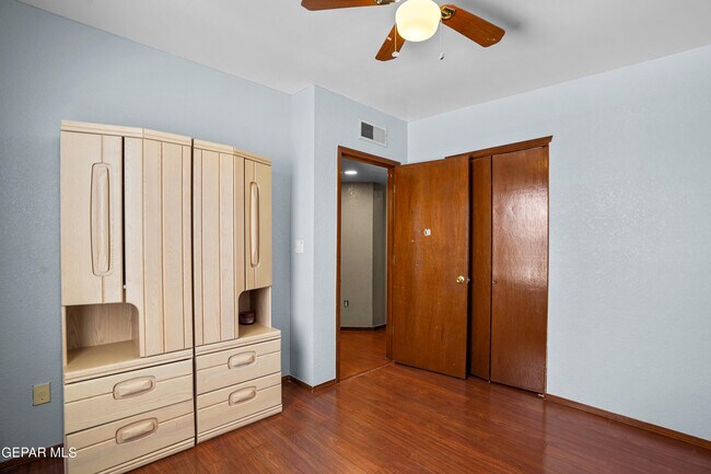 Building Photo - 1325 James Dudley Dr