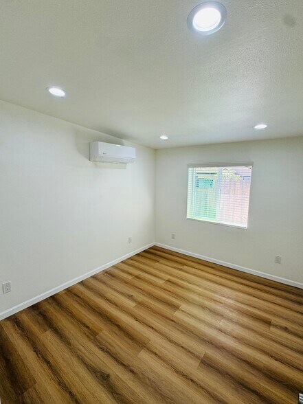 Building Photo - 12569 Taunt Pl