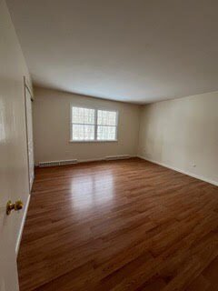 Building Photo - 1272 Chateau Dr