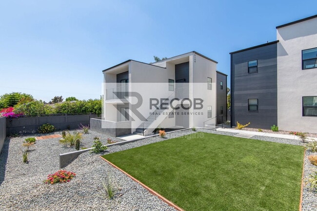 Building Photo - 5144 Manchester Rd