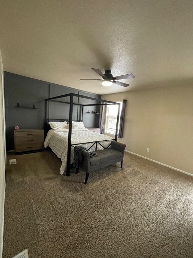 Building Photo - 5136 Killdeer Dr