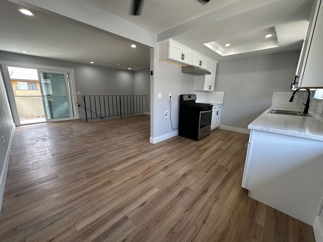 Building Photo - RV T 1708