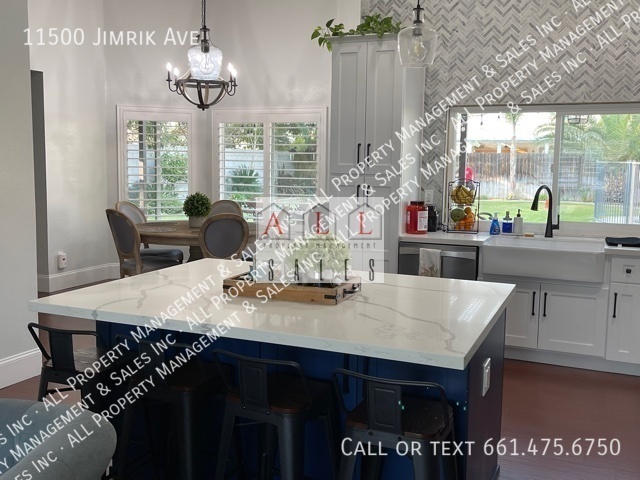Building Photo - 11500 Jimrik Ave