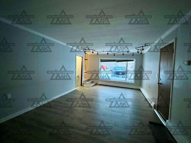 Building Photo - Dog-Friendly Tri-Level Home on Double Lot with Fenced Yard