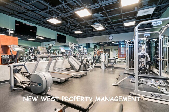 Building Photo - Expansive East Village 2-Bedroom at Parklo...