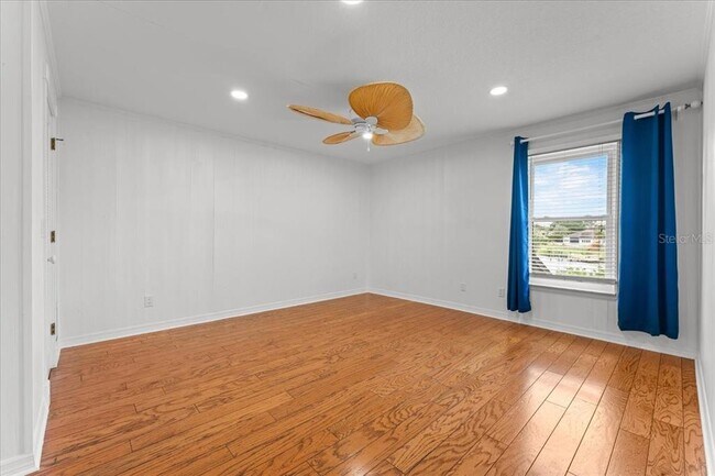 Building Photo - 1589 Mary Ln