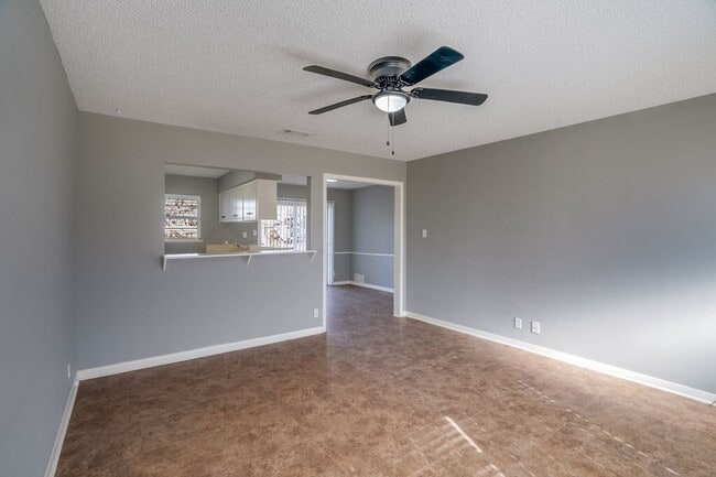 Building Photo - 6702 Esther Dr