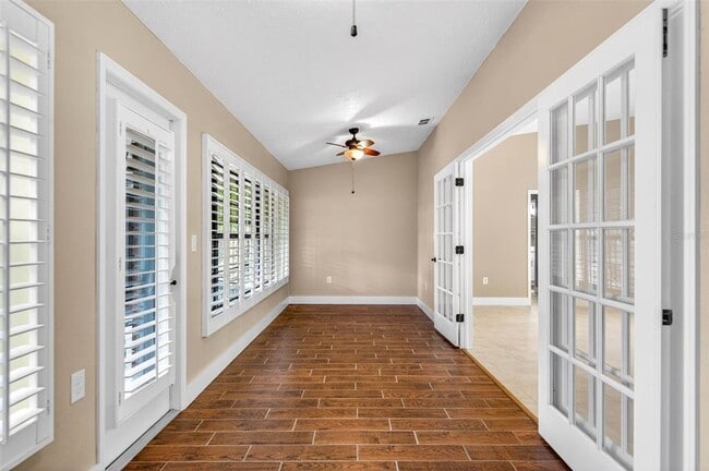 Building Photo - 6535 Brentwood Dr.
