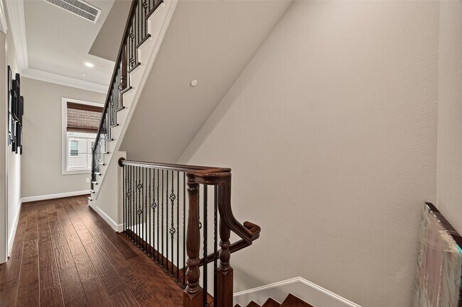 Building Photo - 855 Dunleigh Meadows Ln