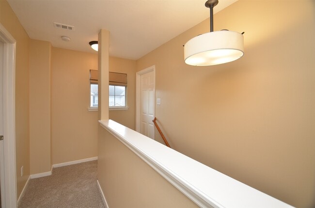 Building Photo - 2911 Meadowglen Cove