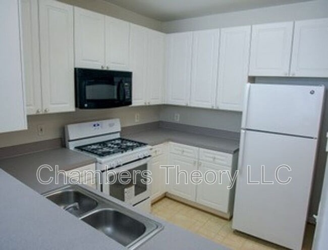 Building Photo - 2710 Bellforest Ct