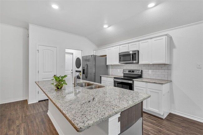 Building Photo - 1405 Jasper Gdn Ct