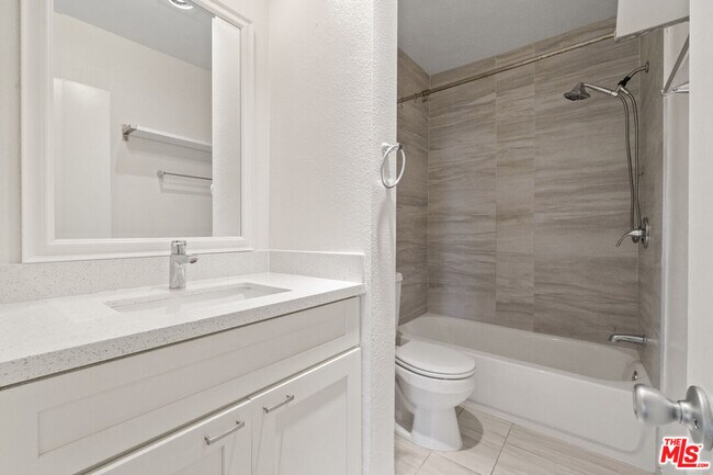 Building Photo - 18307 Burbank Blvd