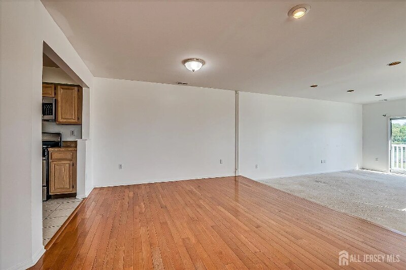 Building Photo - 3004 Jesse Way