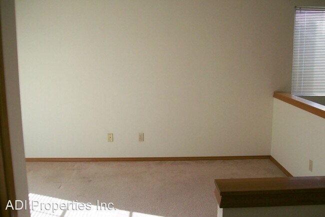 Building Photo - 2 br, 2 bath House - 10362 SW Riley Ct.
