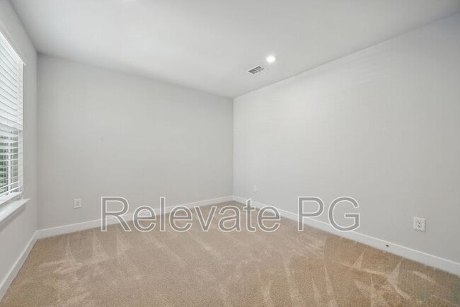Building Photo - 7813 Vermeil St