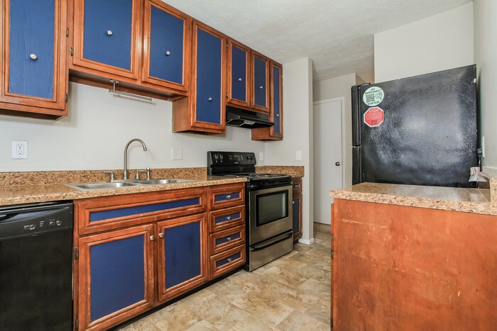 Building Photo - 10288 Dewhill Ln