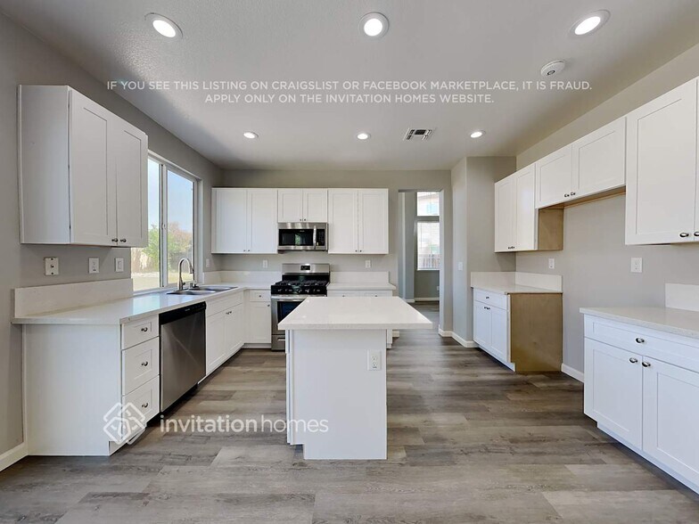 Building Photo - 9020 Mosely Ct