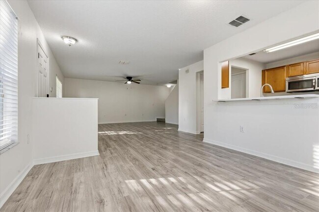 Building Photo - 37554 Daliha Terrace