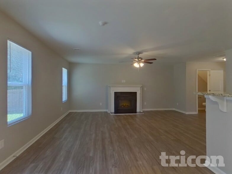 Building Photo - 4604 Montelena Dr