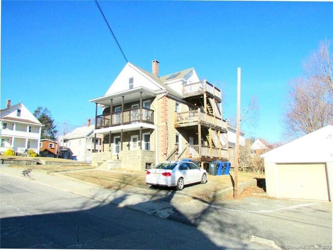 Building Photo - 180 Funston Ave