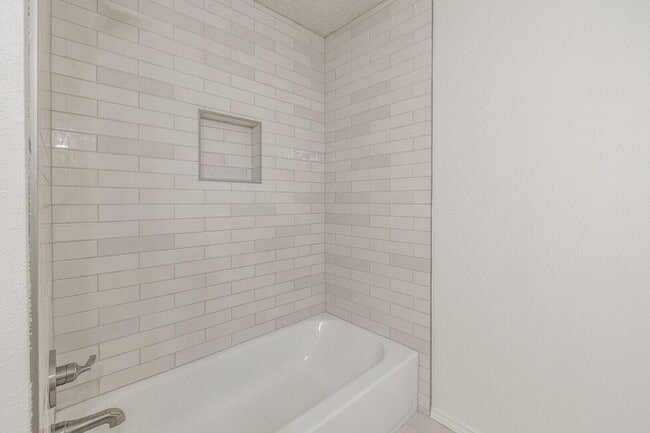 Building Photo - 3514 24th St