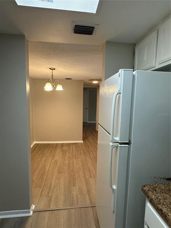 Building Photo - 6063 Village Cir S