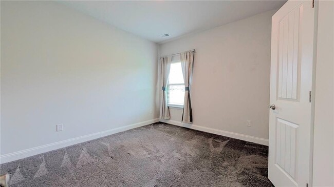 Building Photo - 6055 Creekside View Ln