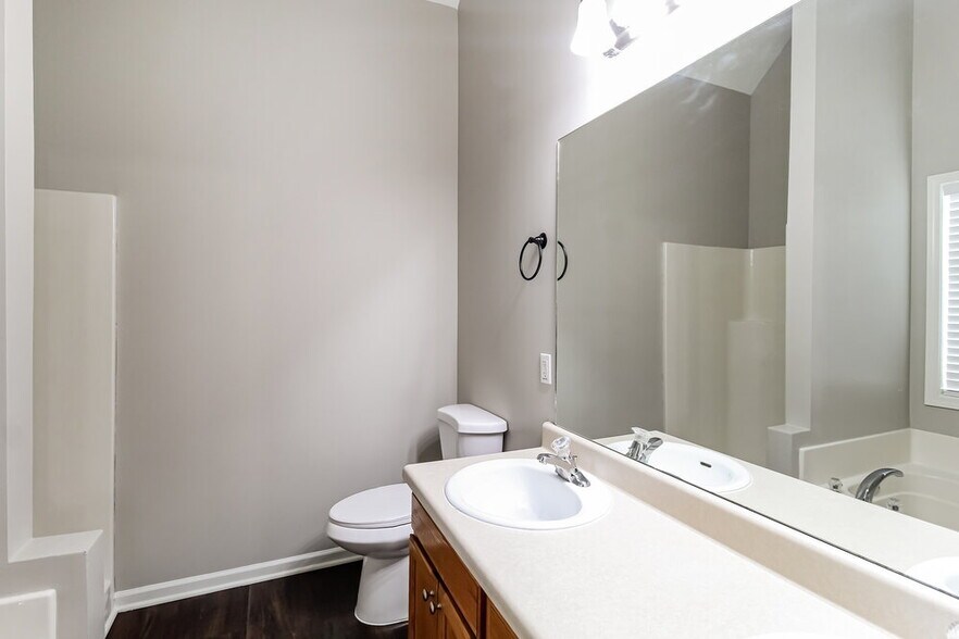 Building Photo - 30 Harper's Farm Dr