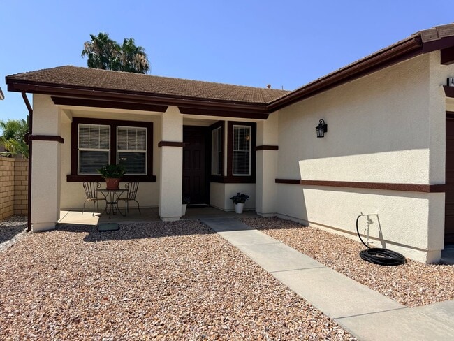 Building Photo - Beautiful 4-Bedroom Single-Story Home for Rent in Murrieta