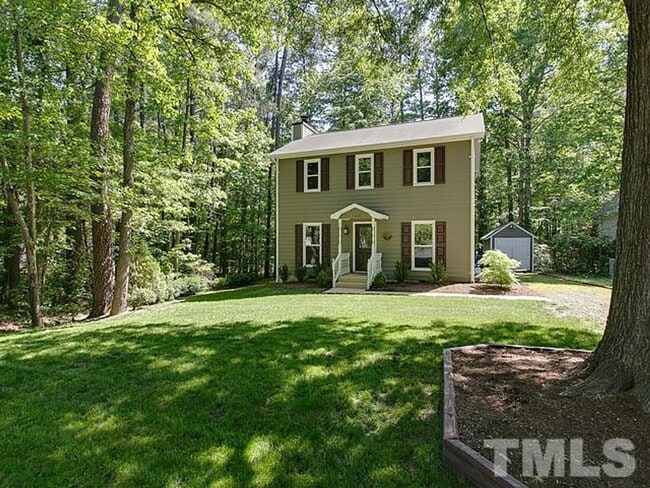 Primary Photo - Gorgeous 3 Bedroom Home, Hardwood Floors, ...