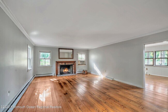 Building Photo - 284 Millstone Rd
