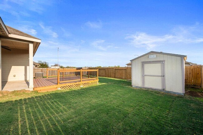 Building Photo - 19717 Per Lange Pass