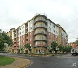 Building Photo - The Galileo at 25th
