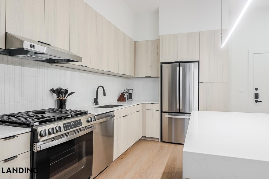 Building Photo - 2623 Keene St