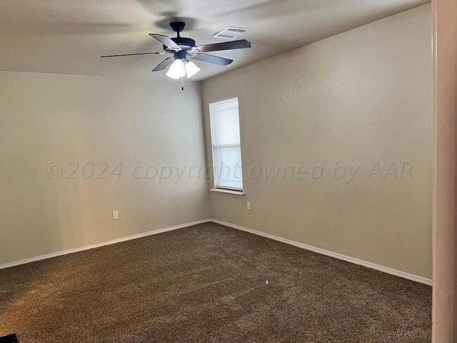 Building Photo - 1302 Fox Hollow Ave