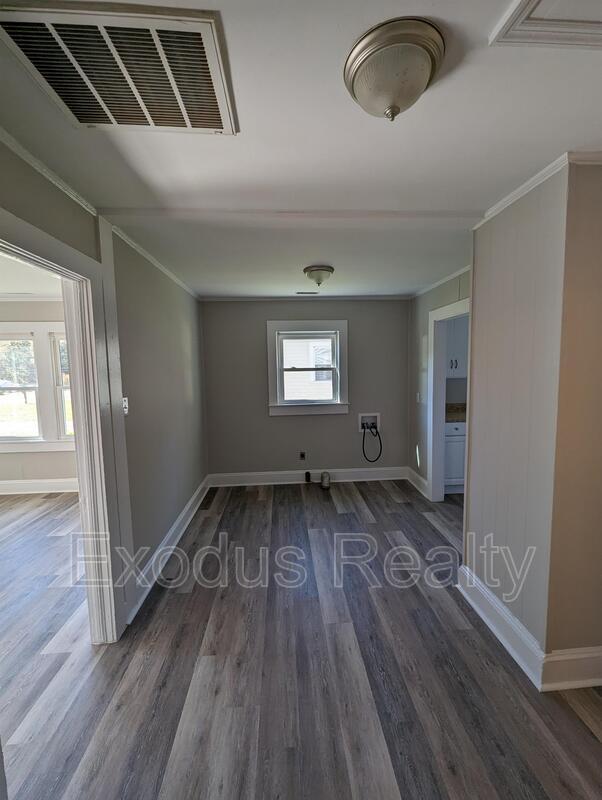 Building Photo - 507 Midland Ave